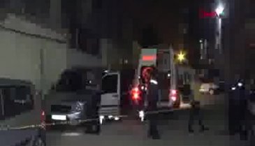 Hafif ticari aracında silahlı saldırıya uğrayan güvenlik görevlisi öldü