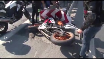 Kaza yapan motosikletlinin imdadına yoldan geçen doktor koştu