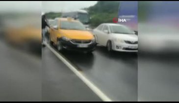 Tartıştığı sevgilisini metrelerce sürükledi!
