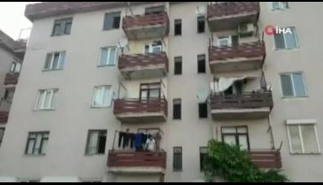 Bursa'da dördüncü kattan düşen çocuk çamaşır telleri sayesinde ölümden kurtuldu
