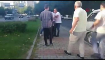 Kızına araba çarpan anne sinir krizi geçirdi