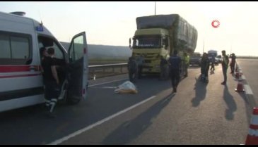 Otomobilin çarptığı kamyon sürücüsü öldü