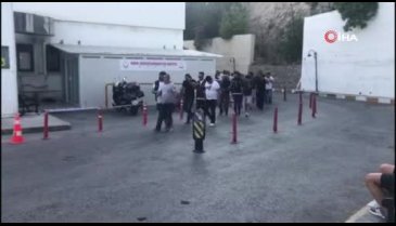 Bursa dahil 4 ilde fuhuş çetesine darbe!