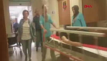 Bursa'da asansör boşluğuna düşen genç yaralandı