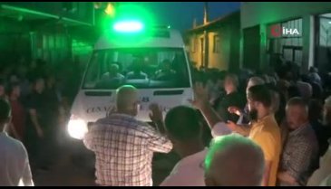 Bursa'da yanarak can veren oğluna ve kardeşine son bakış