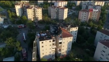 Bursa'da yangın dehşeti! Evin çatısı böyle yandı (ÖZEL HABER) (3)