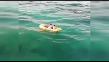 Şişme oyuncak botla Marmara'nın ortasında 5 saat