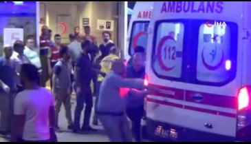 Yolcu minibüsü şarampole devrildi: 2 ölü, 9 yaralı