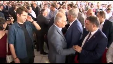 AK Parti Bursa teşkilatı bayramlaşma programında bir araya geldi