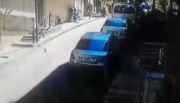 4. kattan otomobilin üzerine böyle düştü