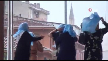 Bursa'yı sağanak ve fırtına vurdu!