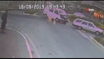 Antalya'da hastaneye giderken hastanelik oldu