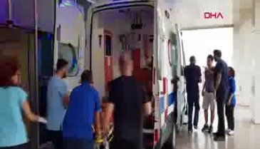 Bursa'da yağmurda 4 araç birbirine girdi: 18 yaralı