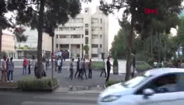 Diyarbakır Büyükşehir Belediyesinde polis hareketliliği