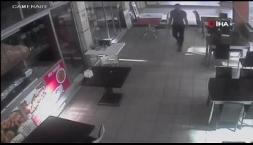 Bursa'da uyuyakalan lokanta sahibi soyuldu
