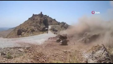 Pençe-3'le PKK'ya ait hedefler vuruluyor