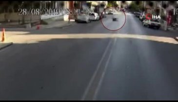 Otobüsü durdurup yardıma koştu