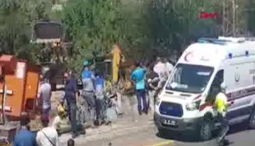 Kontrolden çıkan kamyon eve girdi: Ölü ve yaralılar var