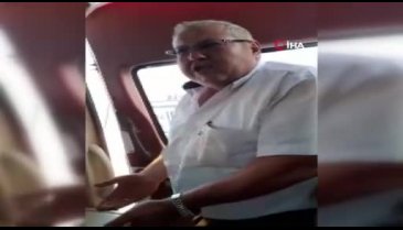 Minibüsçüler arasında bıçak ve levyeli kavga