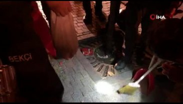 Bursa'da bekçiler 2 buçuk kilo uyuşturucu ele geçirdi