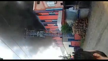 Bursa'da tekstil fabrikasında yangın!