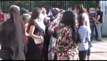 Bursalı Burcu gözyaşları arasında toprağa verildi