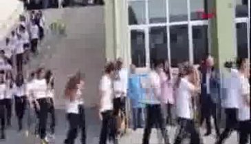 Kadıköy Anadolu Lisesi'ndeki geleneğe inceleme başlatıldı
