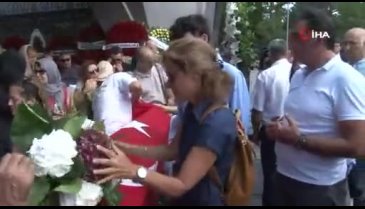 Süleyman Turan'a veda