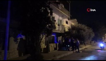 Alkollü şahsı mahallelinin linç girişiminden polis kurtardı