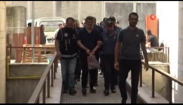 Bursa'da tefecilikten alındılar "Allah'ın dediği olur" diyerek adliyeye girdiler