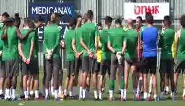 Selçuk Şahin: "38 yaş futbol için ciddi bir yaş ancak yaşa takılmamak gerekiyor"