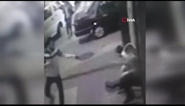 Bursa'da çekirdek çitleyen arkadaşını vurdu, saklandığı evden cephanelik çıktı