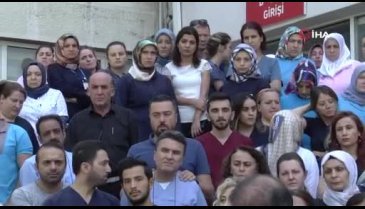 Bursa'da bıçaklanan doktorun mesai arkadaşları iş bıraktı