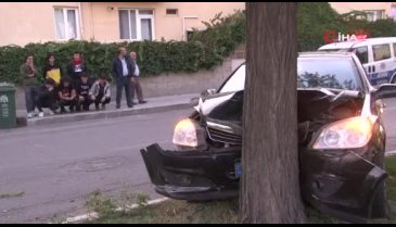 3 kişinin yaralandığı trafik kazasını film gibi izlediler
