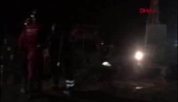 Havalimanı inşaatında heyelan! İş makinesi operatörü hayatını kaybetti