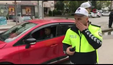 Bursa'da özel araçlara sigara denetimi
