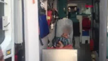 Bursa'da annesi tarafından minibüste bırakılan engelli çocuk fenalaştı
