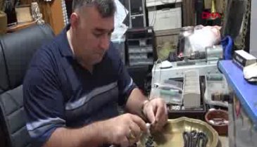 Bursa'da balina kusmuğundan yapılan tespihler, ilgi görüyor
