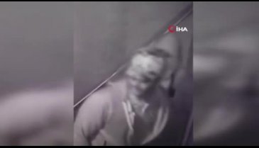 Örümcek adam hırsızlar kameraya takıldı