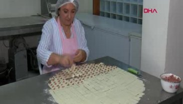 Bursa'da annesinden yapmayı öğrendiği mantıyla 'Kadın girişimci' oldu