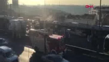 Metrobüste yangın!
