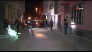 Adana'da gece yarısı eve atılan EYP paniğe neden oldu