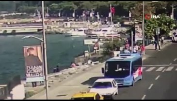 Kahraman polis denize atlayan genci kurtardı