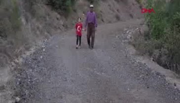 Kızı için yol açtıran babanın borçlarını Valilik kapattı