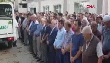 Bursa'da dere kenarında cesedi bulunan genç toprağa verildi