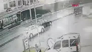 Metrobüs kazası: Yaralılar var -2