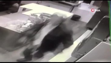 2 çocuk annesinin silahla vurulduğu o anlar kamerada