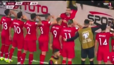 UEFA, millilerin asker selamını incelemeye aldı
