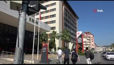 Polisi tehdit eden şahsın 6 ayrı suç ve kasten öldürmekten 13 yıl hüküm giydiği ortaya çıktı