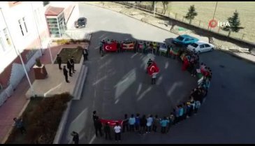 Afrikalı öğrencilerden Mehmetçiğe destek